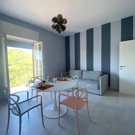 Pop Nel Blu Della Costiera Appartamento
