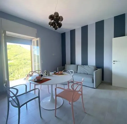 Pop Nel Blu Della Costiera 아파트